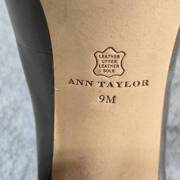 Ann Taylor Taupe Brown Gray Leather Round Toe Stiletto Pumps Classic Neutral - Picture 10 of 12